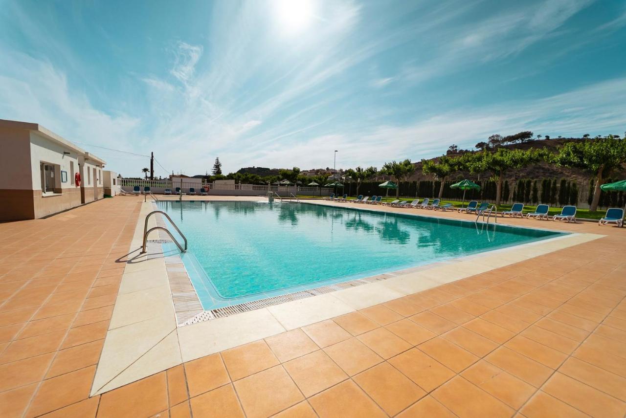Kampaoh Costa Del Sol Hotel Almayate Bajo Eksteriør billede